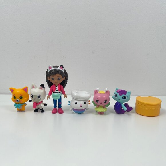 Gabby's Dollhouse: The Movie TOY LOT - Picture 12 of 15